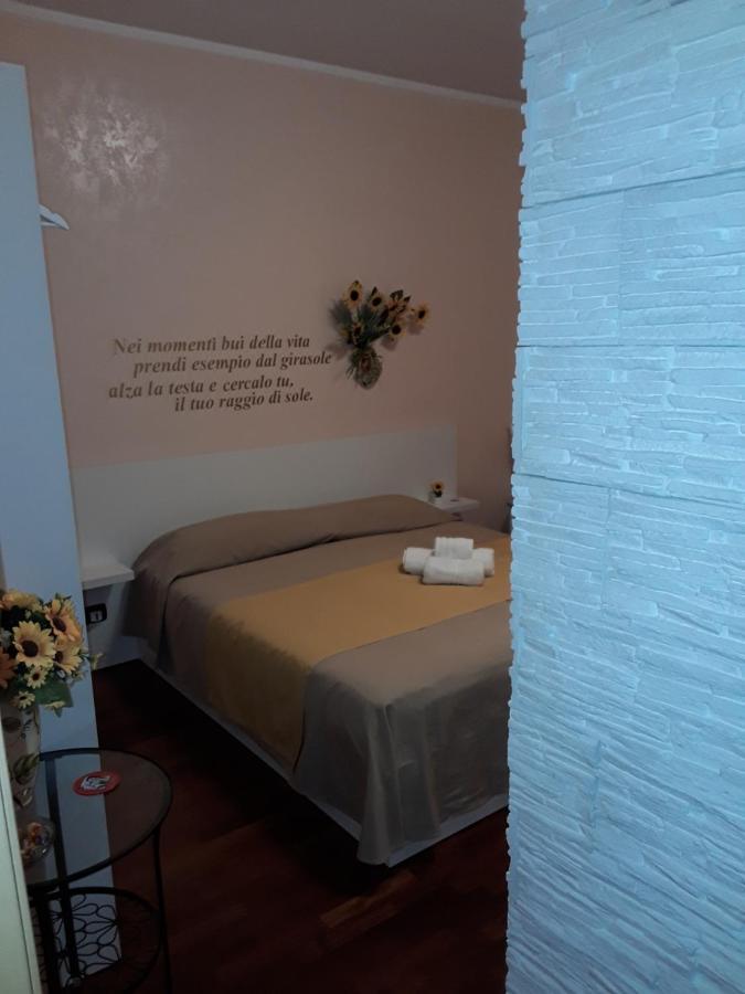 Ciuri Ciuri Villa Аугуста Екстериор снимка