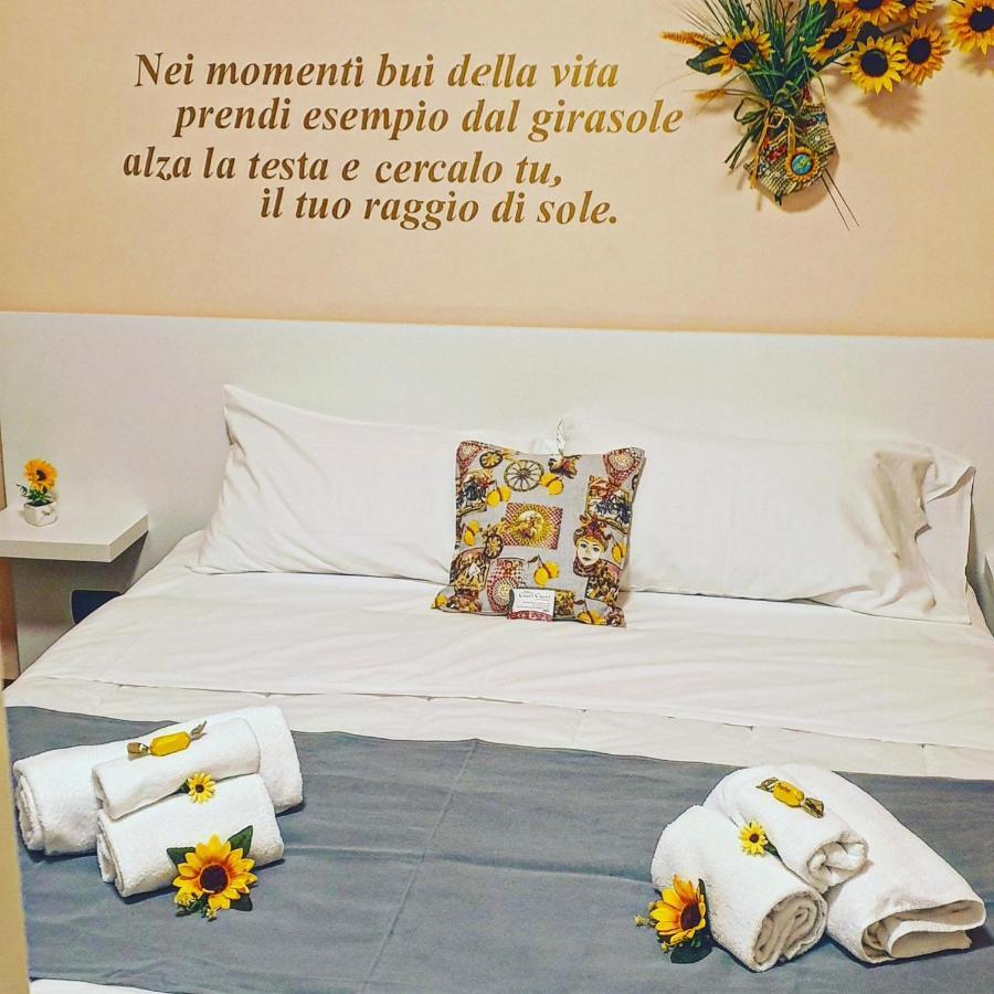 Ciuri Ciuri Villa Аугуста Екстериор снимка
