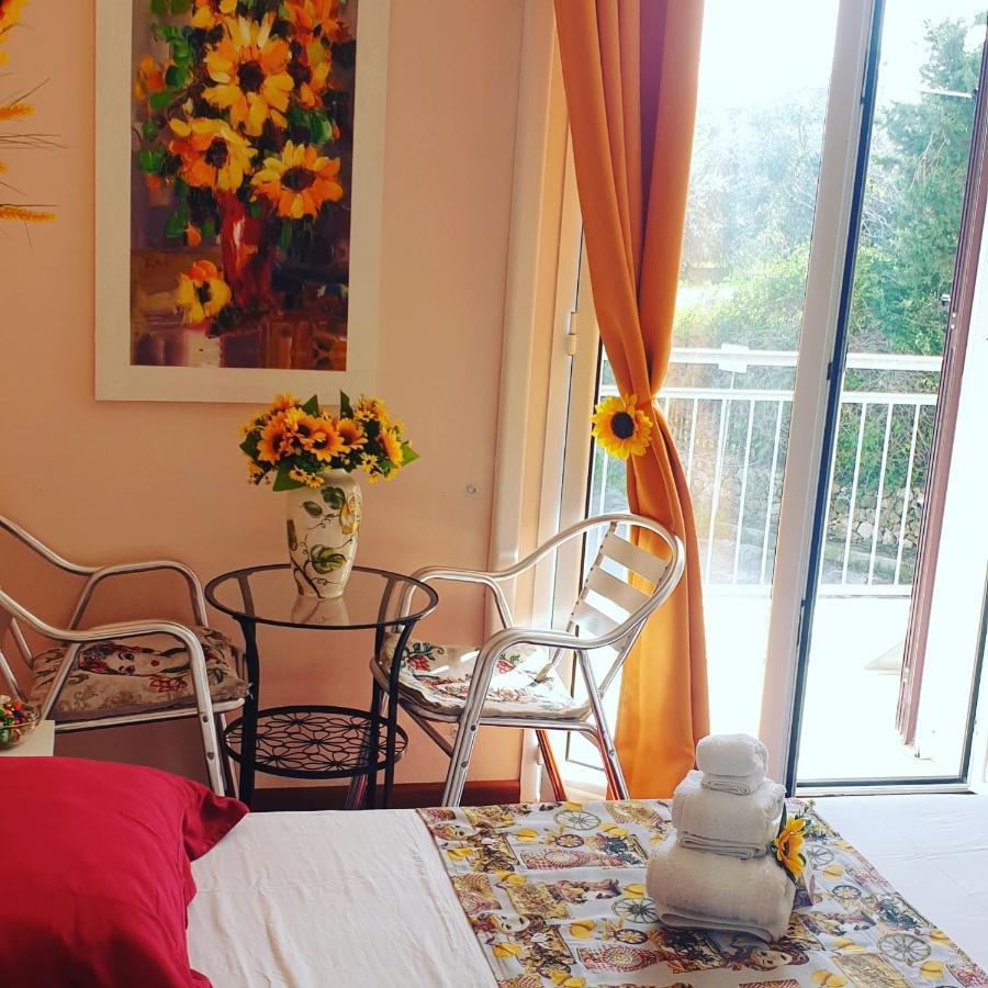 Ciuri Ciuri Villa Аугуста Екстериор снимка