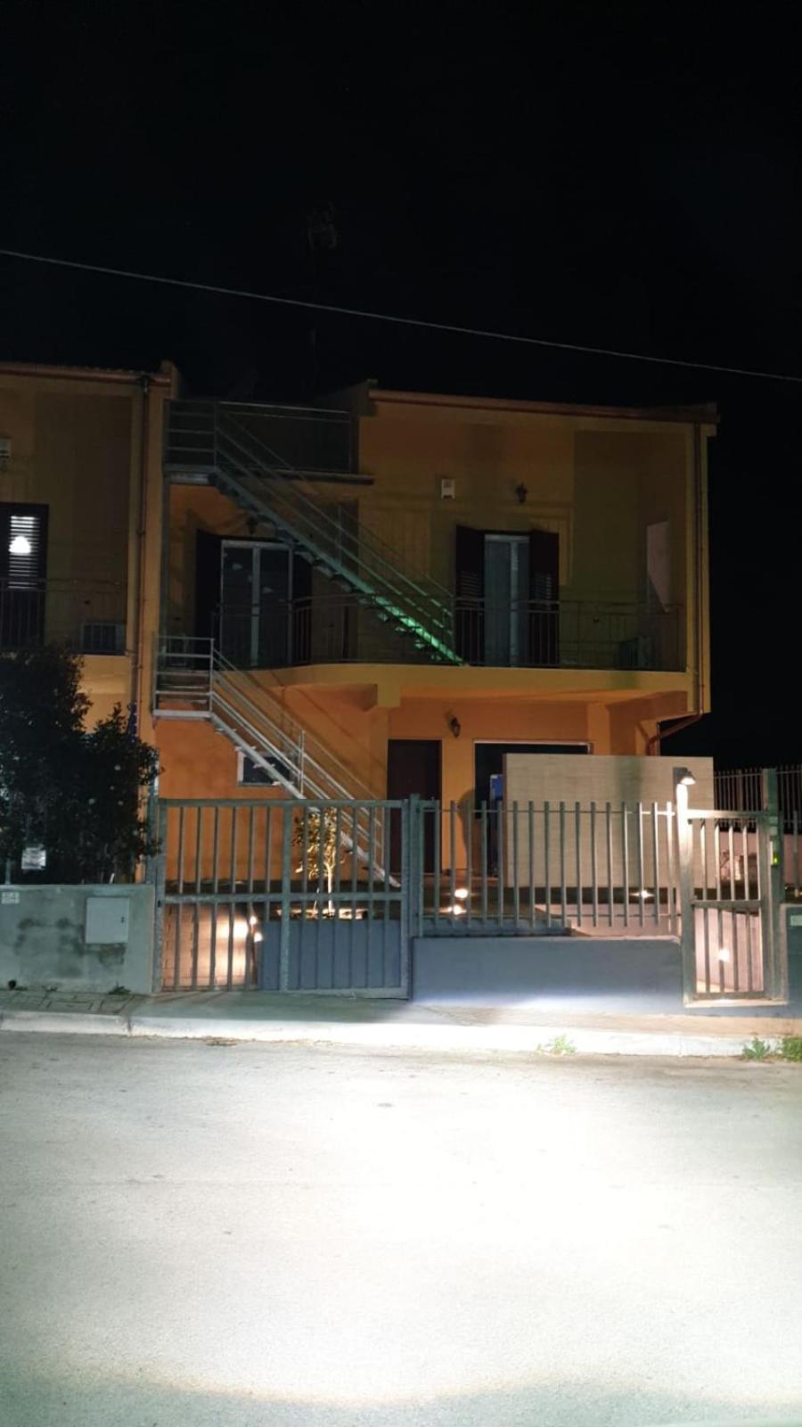 Ciuri Ciuri Villa Аугуста Екстериор снимка
